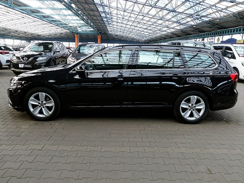 Volkswagen Passat 2,0TSi Skóra+Navi+ACC+LED 3Lata GWARANCJA 1wł Kraj Bezwypadkowy F23% B8 (2014-2023)