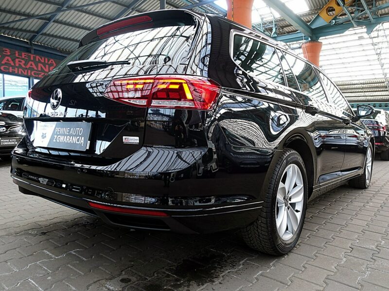 Volkswagen Passat 2,0TSi Skóra+Navi+ACC+LED 3Lata GWARANCJA 1wł Kraj Bezwypadkowy F23% B8 (2014-2023)