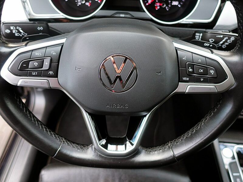 Volkswagen Passat 2,0TSi Skóra+Navi+ACC+LED 3Lata GWARANCJA 1wł Kraj Bezwypadkowy F23% B8 (2014-2023)