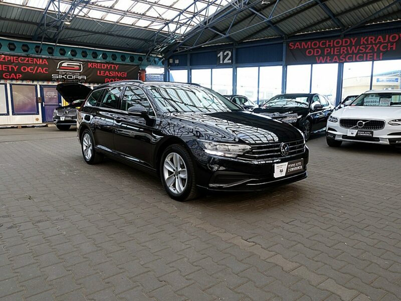 Volkswagen Passat 2,0TSi Skóra+Navi+ACC+LED 3Lata GWARANCJA 1wł Kraj Bezwypadkowy F23% B8 (2014-2023)