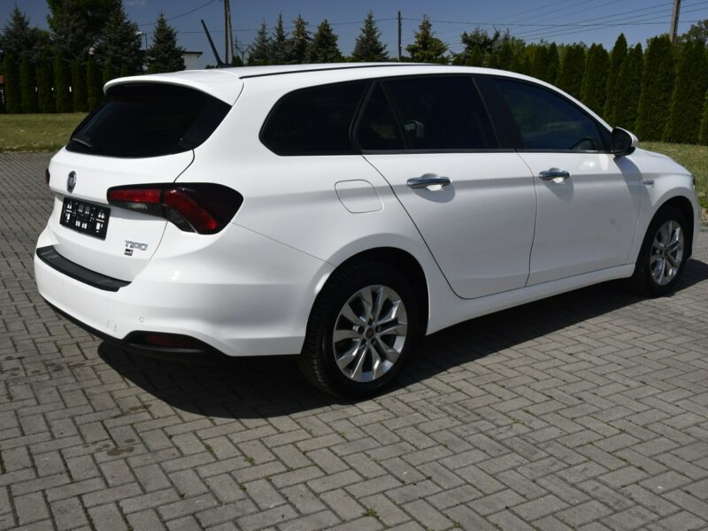 Fiat Tipo 1,4BENZYNA. Serwis,Klimatronic,Alu,Ledy.Navigacja.kredyt.GWARANCJA II (2016-)