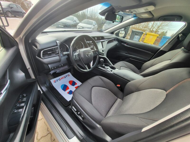 Toyota Camry 20-21r Salon Polska 2.5 HYBRID Gwarancja Serwis ASO ST VIII (2016-2018)