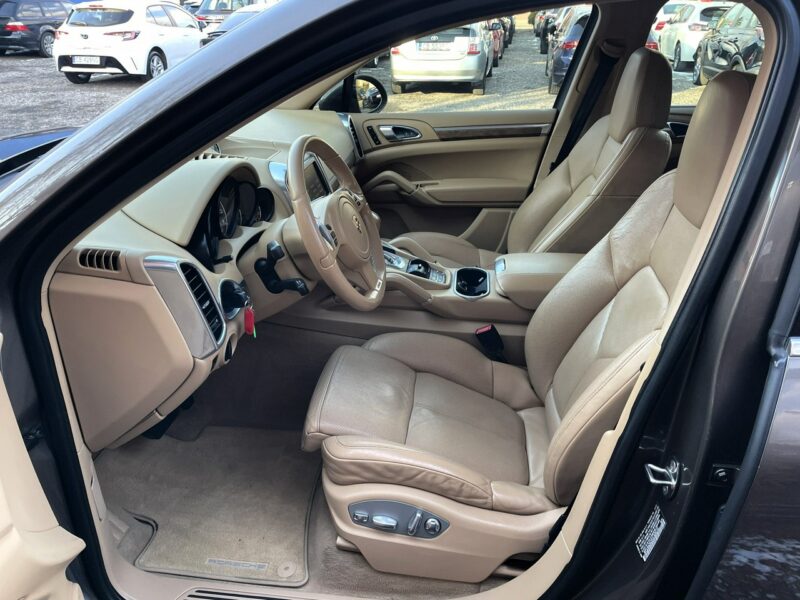 Porsche Cayenne LED, Klima, Navi, Tempomat, 4x4, Wentyle, BOSE, Szyberdach,Martwe Pole II (2010-)