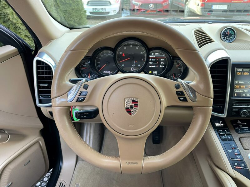 Porsche Cayenne LED, Klima, Navi, Tempomat, 4x4, Wentyle, BOSE, Szyberdach,Martwe Pole II (2010-)