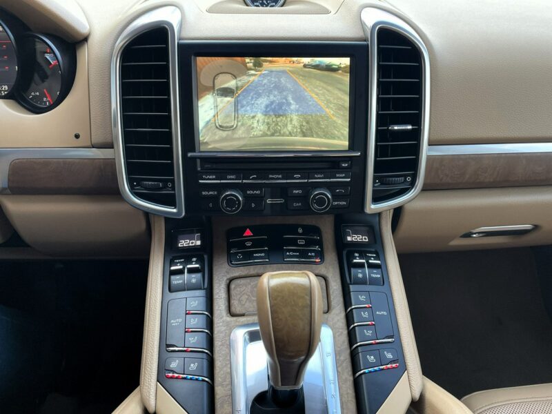Porsche Cayenne LED, Klima, Navi, Tempomat, 4x4, Wentyle, BOSE, Szyberdach,Martwe Pole II (2010-)