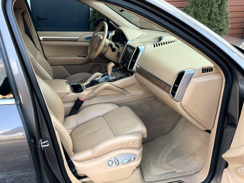 Porsche Cayenne LED, Klima, Navi, Tempomat, 4x4, Wentyle, BOSE, Szyberdach,Martwe Pole II (2010-)