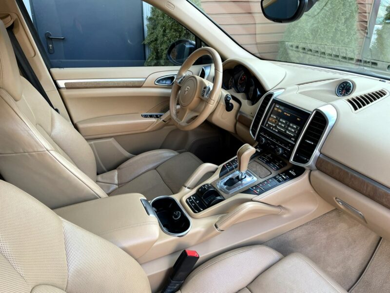 Porsche Cayenne LED, Klima, Navi, Tempomat, 4x4, Wentyle, BOSE, Szyberdach,Martwe Pole II (2010-)