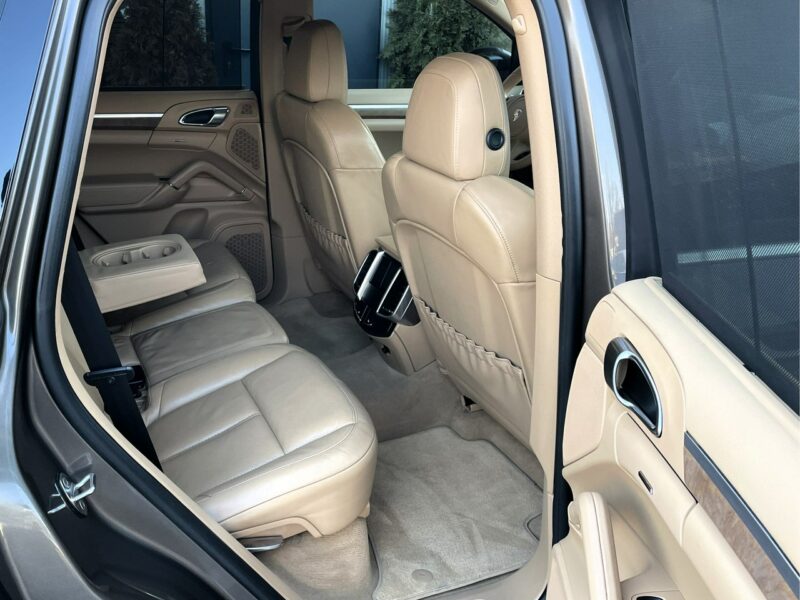 Porsche Cayenne LED, Klima, Navi, Tempomat, 4x4, Wentyle, BOSE, Szyberdach,Martwe Pole II (2010-)