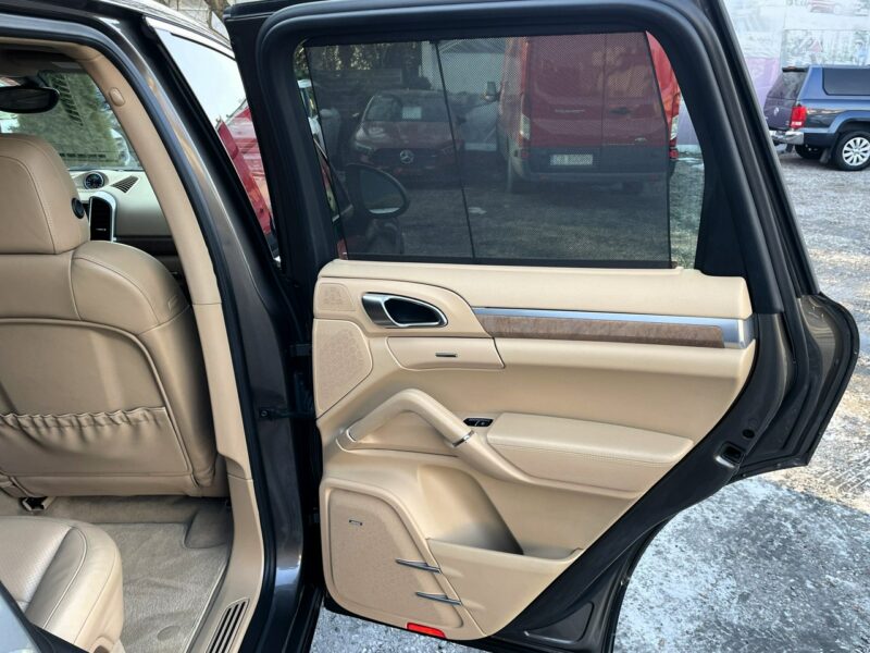 Porsche Cayenne LED, Klima, Navi, Tempomat, 4x4, Wentyle, BOSE, Szyberdach,Martwe Pole II (2010-)
