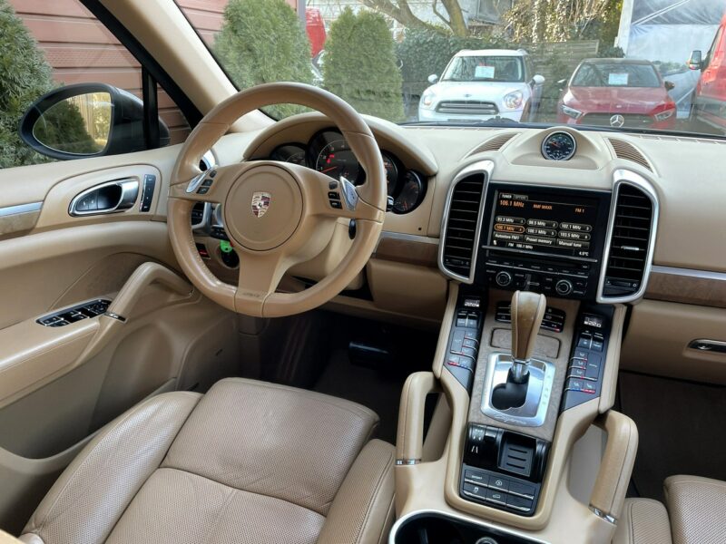 Porsche Cayenne LED, Klima, Navi, Tempomat, 4x4, Wentyle, BOSE, Szyberdach,Martwe Pole II (2010-)