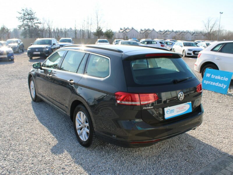 Volkswagen Passat ESSENCE LED Salon Polska Gwarancja B8 (2014-2023)