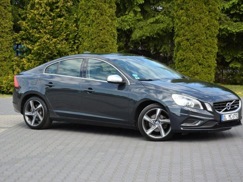 Volvo S60 R-Design Duża Navi Skóry Led 2xParktronic Alu 18"ASO Volvo Nowe opony II (2010-)