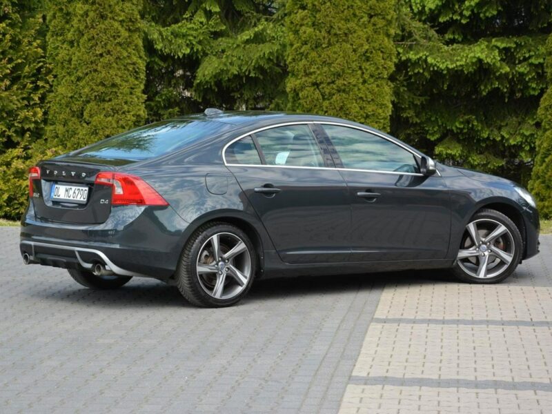Volvo S60 R-Design Duża Navi Skóry Led 2xParktronic Alu 18"ASO Volvo Nowe opony II (2010-)