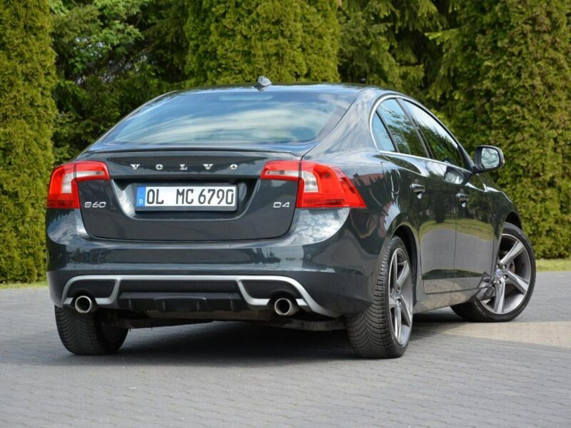 Volvo S60 R-Design Duża Navi Skóry Led 2xParktronic Alu 18"ASO Volvo Nowe opony II (2010-)