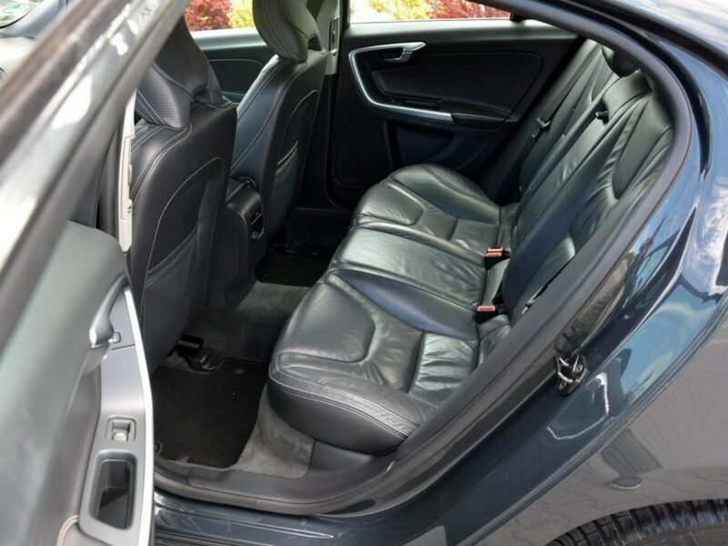 Volvo S60 R-Design Duża Navi Skóry Led 2xParktronic Alu 18"ASO Volvo Nowe opony II (2010-)