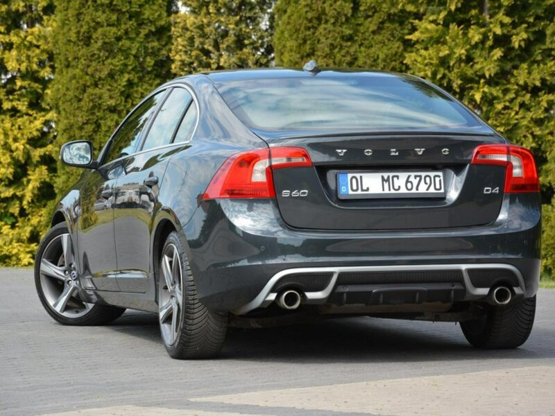 Volvo S60 R-Design Duża Navi Skóry Led 2xParktronic Alu 18"ASO Volvo Nowe opony II (2010-)