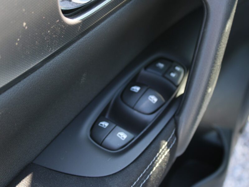 Nissan Qashqai N-Connecta 4WD F-vat Panorama Gwarancja II (2013-2021)