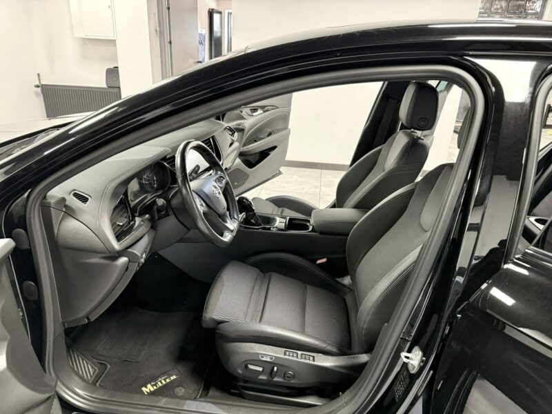 Opel Insignia 1.5 CDTI 120KM*LIFT*Ultimate*AppleCar*LUXLed*MASAŻE*Virtua*Niemiec B (2017-)