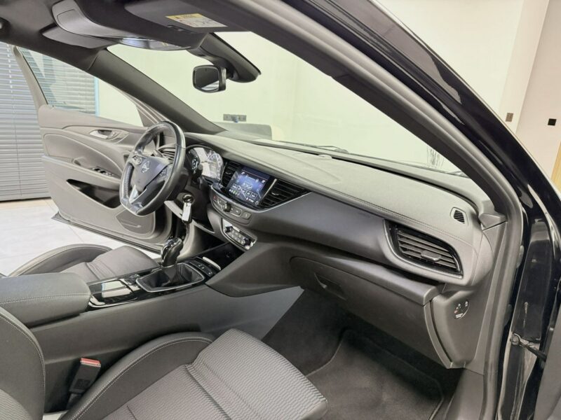 Opel Insignia 1.5 CDTI 120KM*LIFT*Ultimate*AppleCar*LUXLed*MASAŻE*Virtua*Niemiec B (2017-)