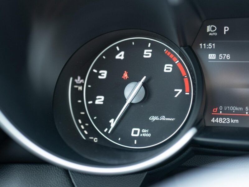 Alfa Romeo Giulia 2.0 Turbo/280 KM Veloce TI Q4 Salon PL Fv23% PO3VX16
