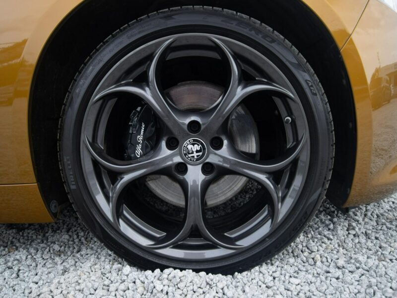 Alfa Romeo Giulia 2.0 Turbo/280 KM Veloce TI Q4 Salon PL Fv23% PO3VX16
