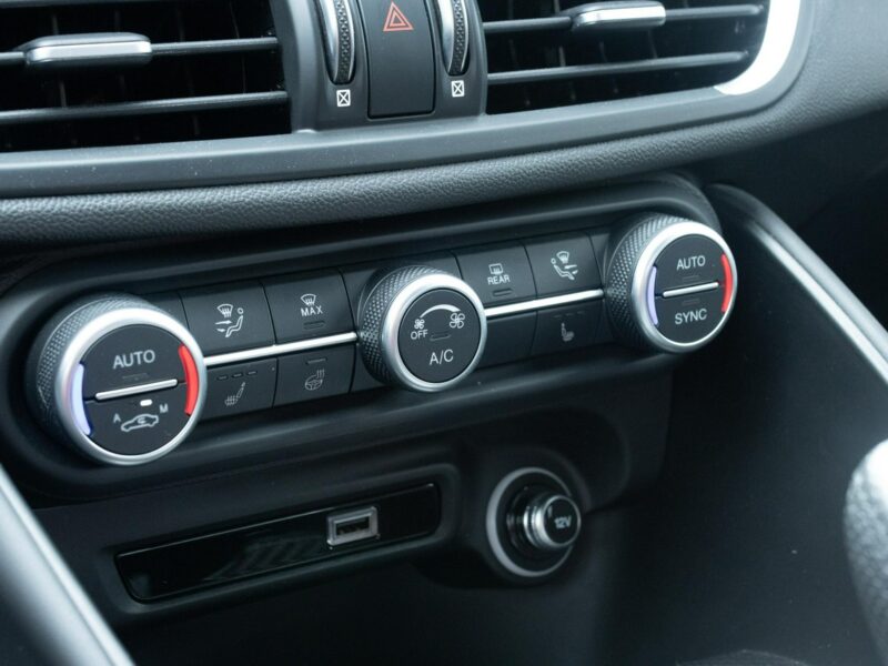 Alfa Romeo Giulia 2.0 Turbo/280 KM Veloce TI Q4 Salon PL Fv23% PO3VX16