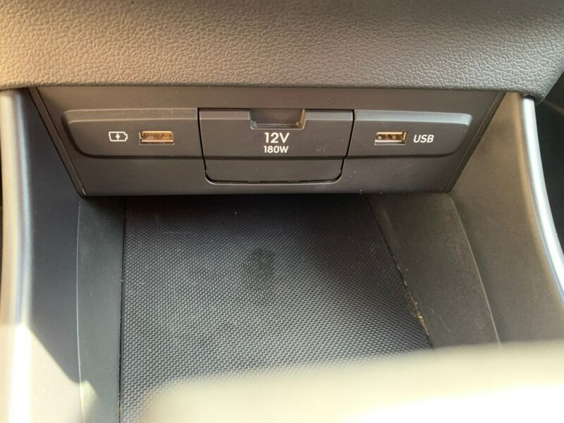 Hyundai i20 Automat Kamera LED III (2020-)