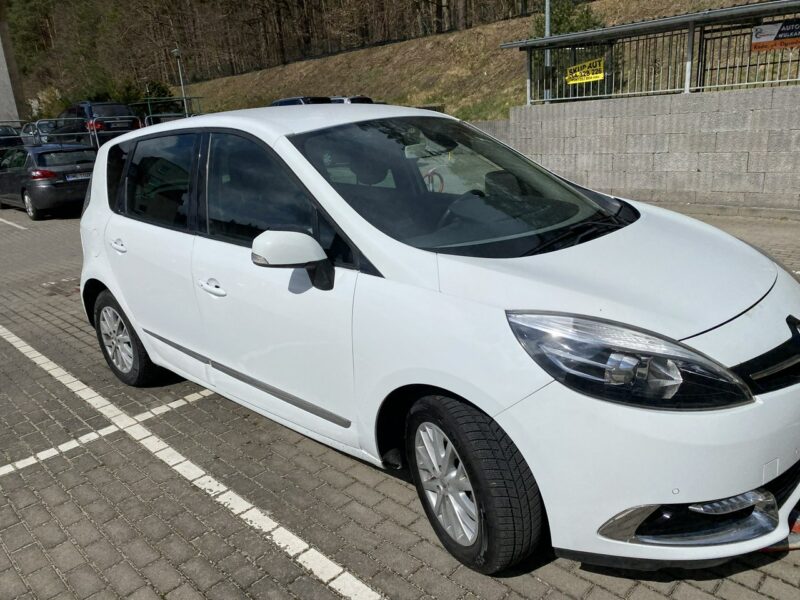 Renault Scenic Po liftingu, nawigacja, tempomat, czujniki, nowe sprzęgło,drugie opony III (2009-2016)