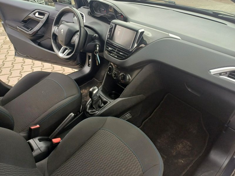 Peugeot 208 1.2 Parktronic I (2012-2019)