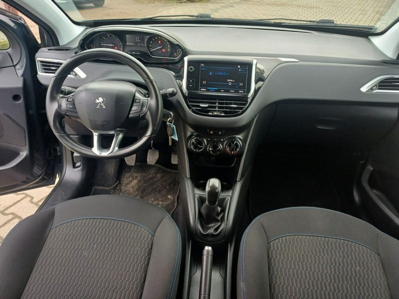 Peugeot 208 1.2 Parktronic I (2012-2019)