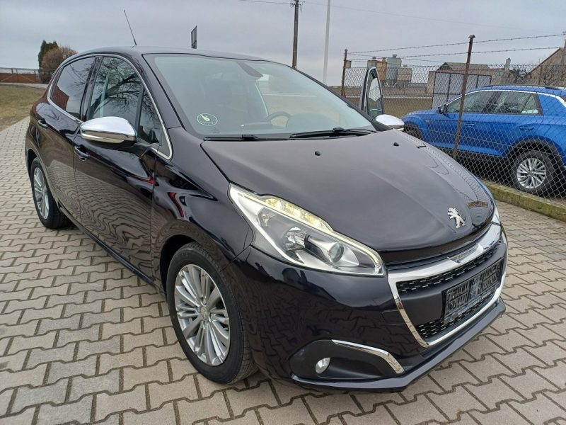Peugeot 208 1.6 BlueHDi 100 KM Klimatronic Kamera Cofania I (2012-2019)