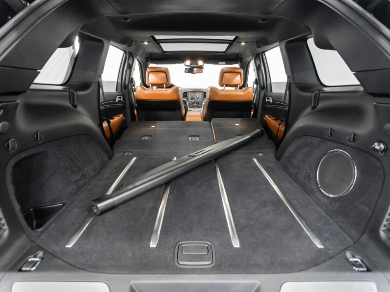 Jeep Grand Cherokee SRT 6.4 HEMI. Krajowy. Bezwypadkowy. Wzorowy. FV23%. IV (2010-)