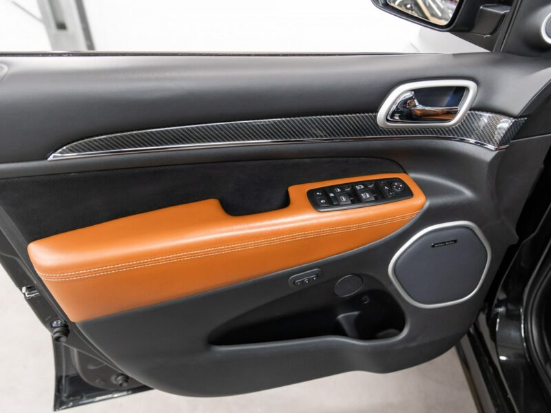 Jeep Grand Cherokee SRT 6.4 HEMI. Krajowy. Bezwypadkowy. Wzorowy. FV23%. IV (2010-)