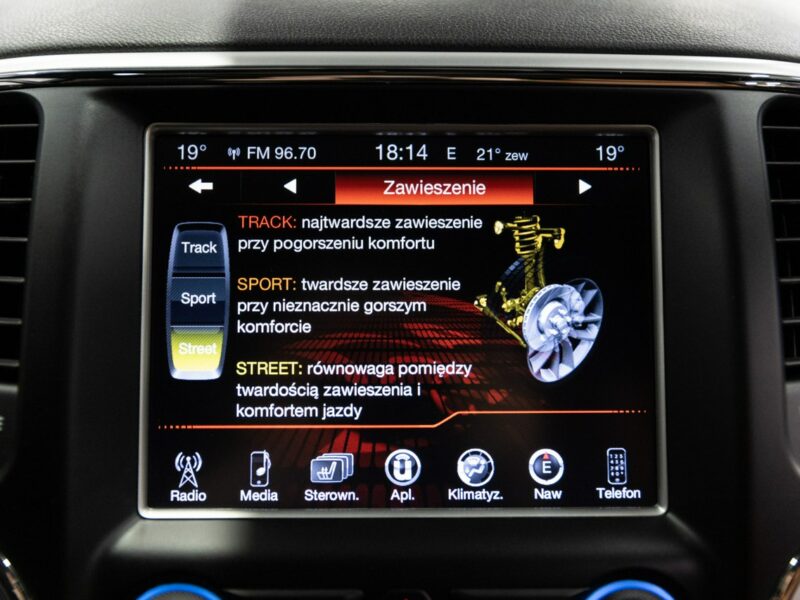 Jeep Grand Cherokee SRT 6.4 HEMI. Krajowy. Bezwypadkowy. Wzorowy. FV23%. IV (2010-)