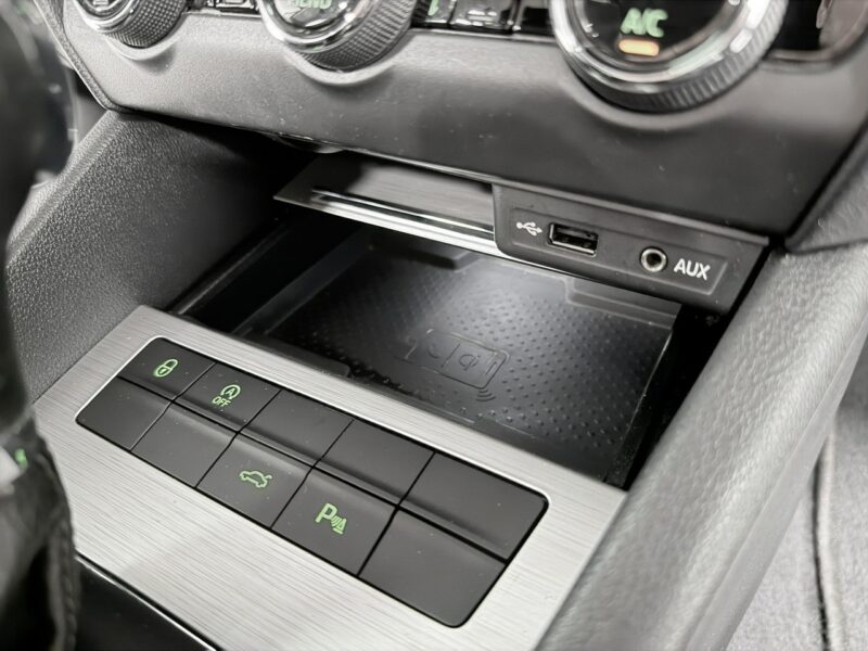 Škoda Octavia 2.0 TDI 150KM"EXLUSIVE Drive"AppleCar*El.Klapa*CANTON HiFI*KeyLessGo III (2013-)