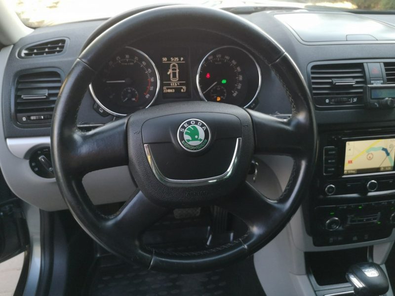 Škoda Yeti 2.0 TDI 140KM Klimatronic Tempomat Automat DSG Nawi 4x4 Serwis I (2009-)