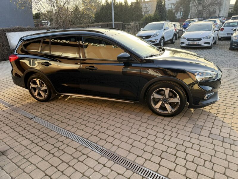 Ford Focus 1,5 EcoBlue 120KM Klima Navi Kamera Automat Full Led Mk4 (2018-)