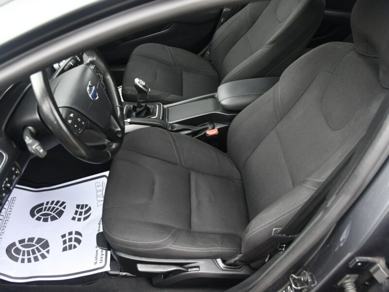 Volvo V40 1,6hdi Serwis-Full. Navi,Ledy.2 Kompl.Kół.Tempomat.Hak.Kredyt.GWAR II (2012-)