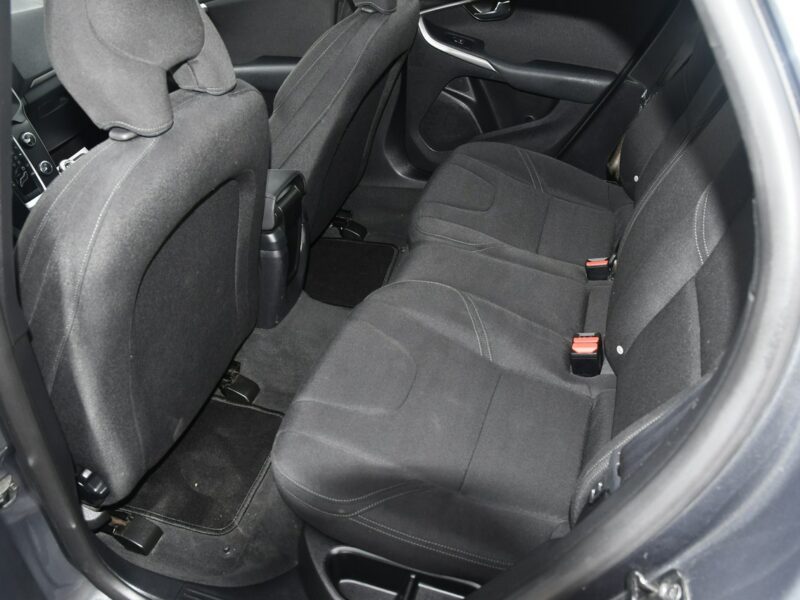 Volvo V40 1,6hdi Serwis-Full. Navi,Ledy.2 Kompl.Kół.Tempomat.Hak.Kredyt.GWAR II (2012-)