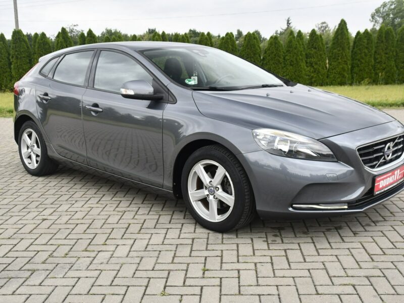 Volvo V40 1,6hdi Serwis-Full. Navi,Ledy.2 Kompl.Kół.Tempomat.Hak.Kredyt.GWAR II (2012-)