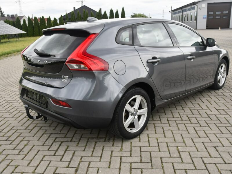 Volvo V40 1,6hdi Serwis-Full. Navi,Ledy.2 Kompl.Kół.Tempomat.Hak.Kredyt.GWAR II (2012-)