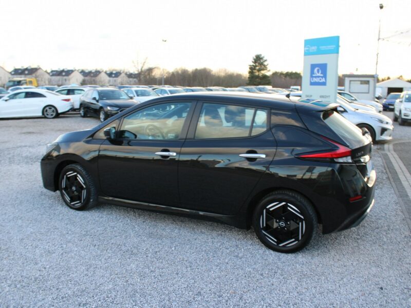 Nissan Leaf 40khw Acenta 6.6 Kw 150HP