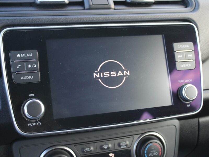 Nissan Leaf 40khw Acenta 6.6 Kw 150HP