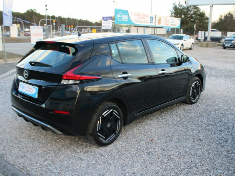 Nissan Leaf 40khw Acenta 6.6 Kw 150HP