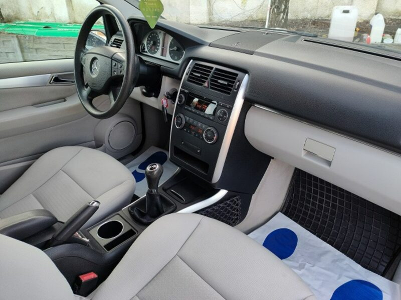 Mercedes B 200 KLimatronik Parktronik W245 (2005-2011)
