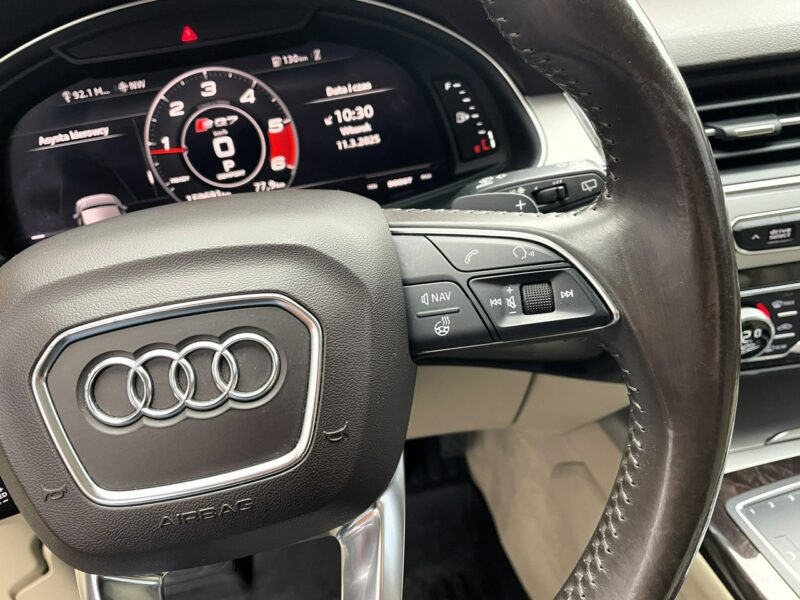Audi Q7 7-Osobowa, 4x4, HAK, LED, Klima, Navi, Tempomat, Asystent, Wentyle,USB III (2015-)