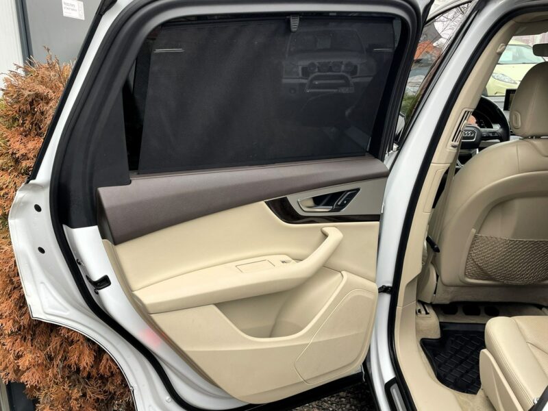 Audi Q7 7-Osobowa, 4x4, HAK, LED, Klima, Navi, Tempomat, Asystent, Wentyle,USB III (2015-)