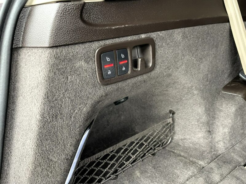 Audi Q7 7-Osobowa, 4x4, HAK, LED, Klima, Navi, Tempomat, Asystent, Wentyle,USB III (2015-)