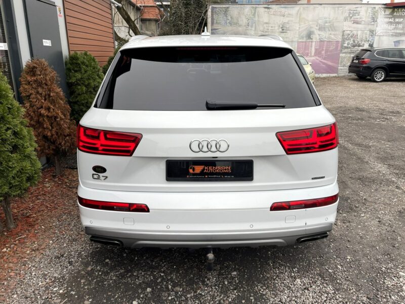 Audi Q7 7-Osobowa, 4x4, HAK, LED, Klima, Navi, Tempomat, Asystent, Wentyle,USB III (2015-)