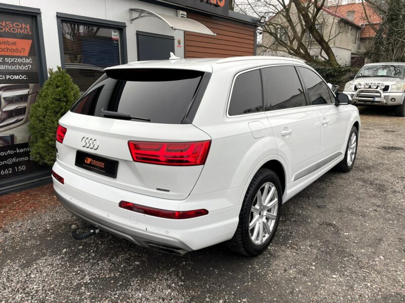 Audi Q7 7-Osobowa, 4x4, HAK, LED, Klima, Navi, Tempomat, Asystent, Wentyle,USB III (2015-)